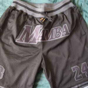Los Angeles Lakers Basketball shorts L Just Don